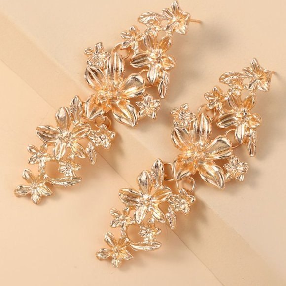 Gold Post Back Exaggerated Cascading Magnolias Drop Statement Earrings - Picture 1 of 9